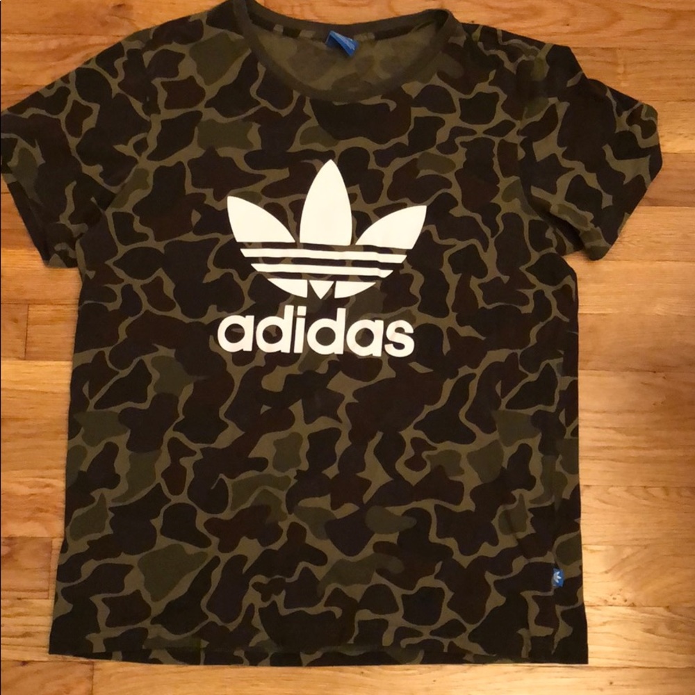 Adidas camo t-shirt